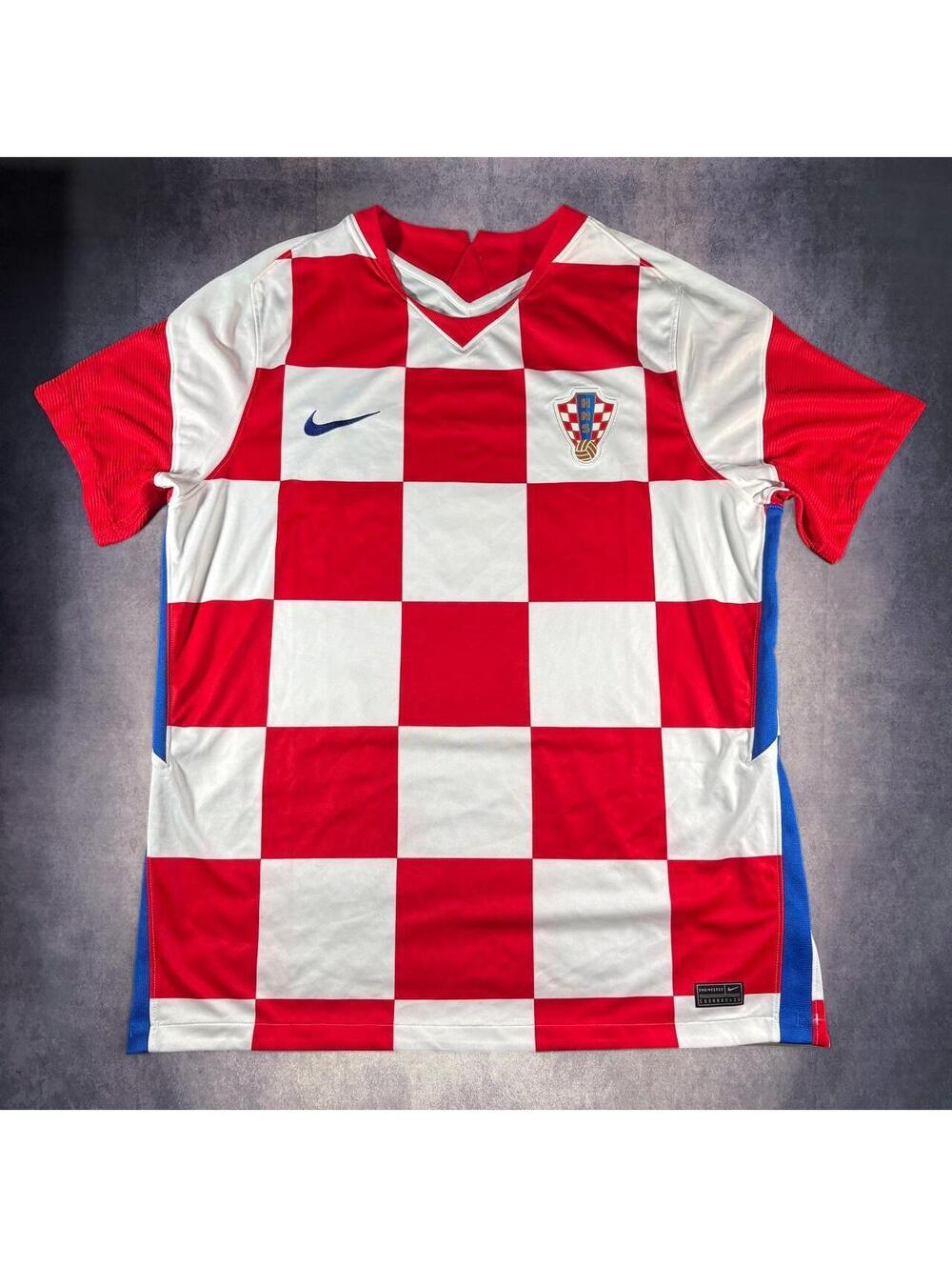 Nike Croatia National Football Team 2020–2021 Home Jersey